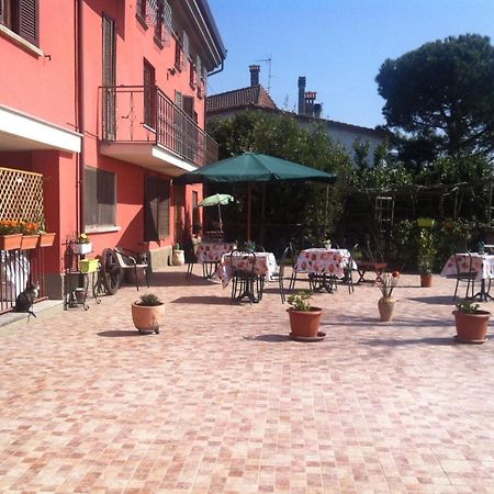 Agriturismo E Az. Agricola Ma.Mi Сале Экстерьер фото